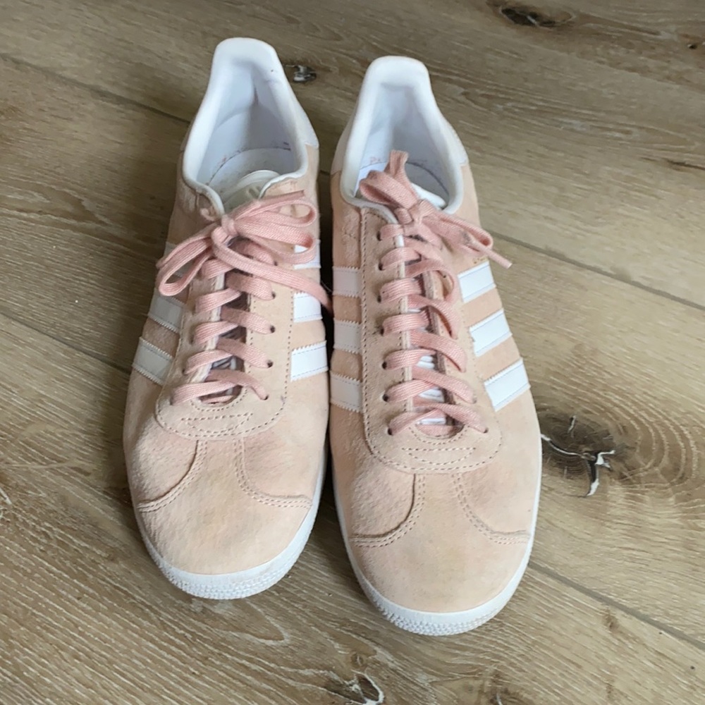 Pink suede Adidas